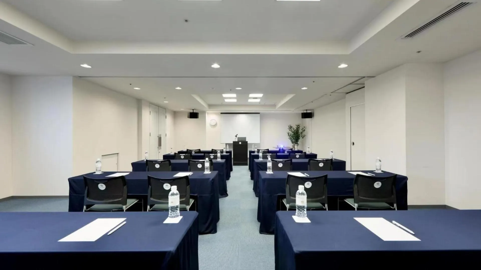 Minamisenri Crystal Hotel - Vacation Stay 78158V Suita Japan