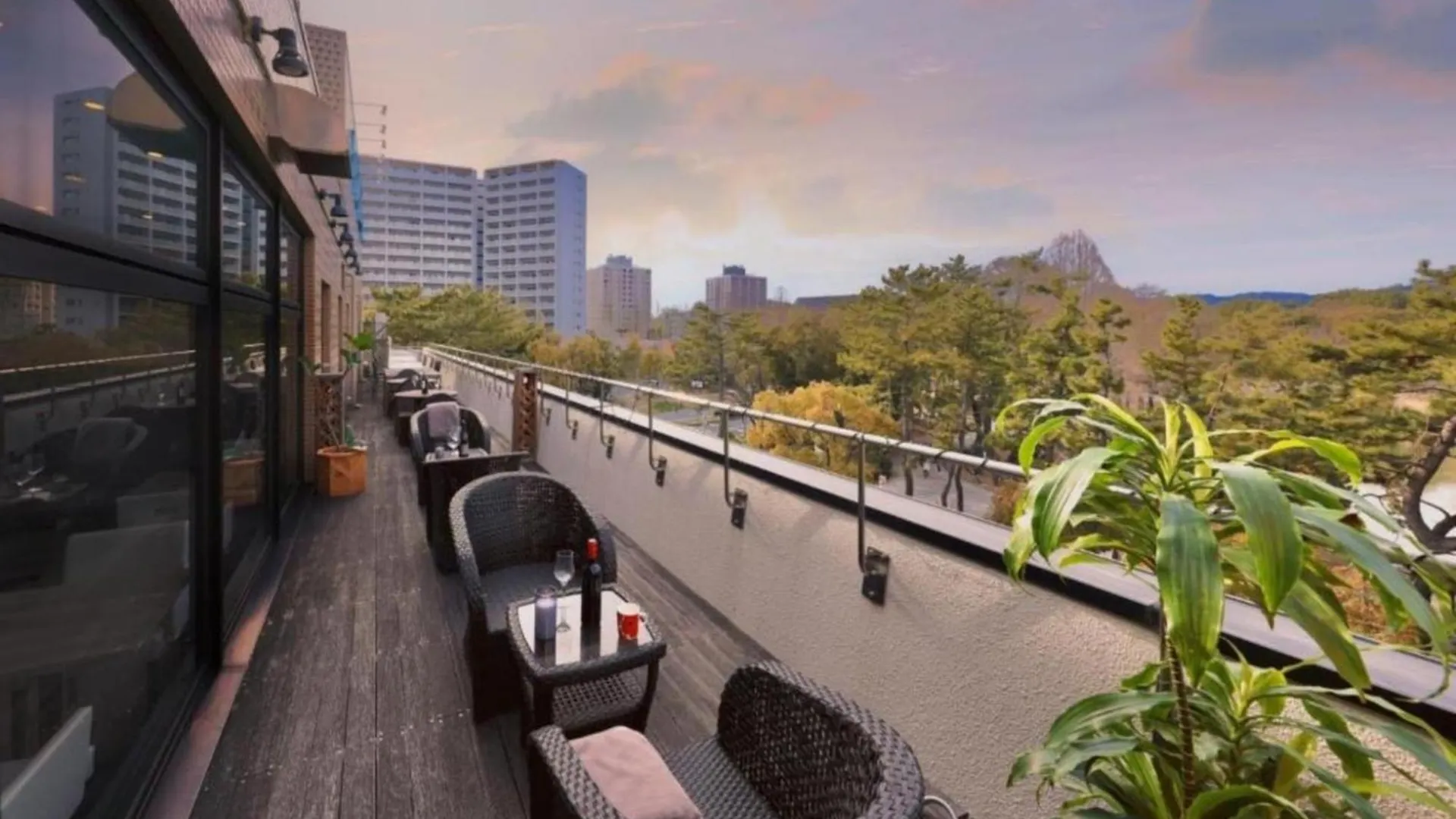 Minamisenri Crystal Hotel - Vacation Stay 78158V Suita Japan